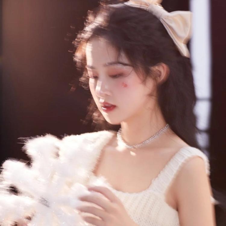濑田宗次郎（身份：十刃最强、“天剑”、微笑的修罗） - 热门美剧全集在线观看 - 电脑追剧